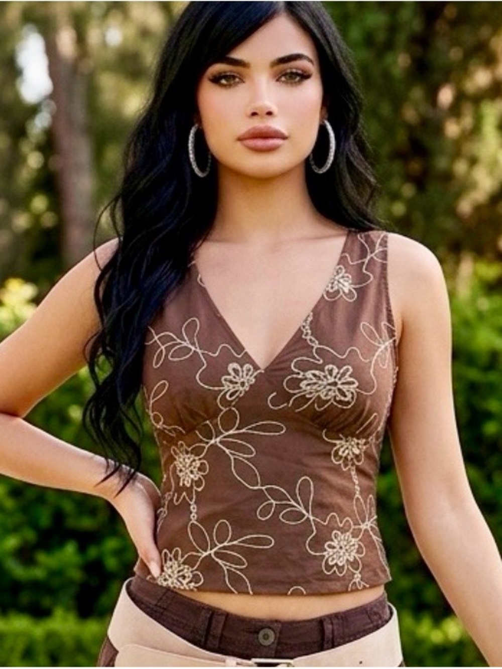 NWOT Sleeveless Brown Floral V-Neck Tie-Back Tank Top M